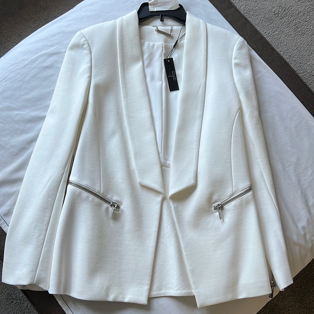 Tahari Open front Blazer